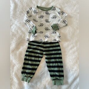 Koala Kids Raccoon Pajama Set - White, Black and Green- 18 months
